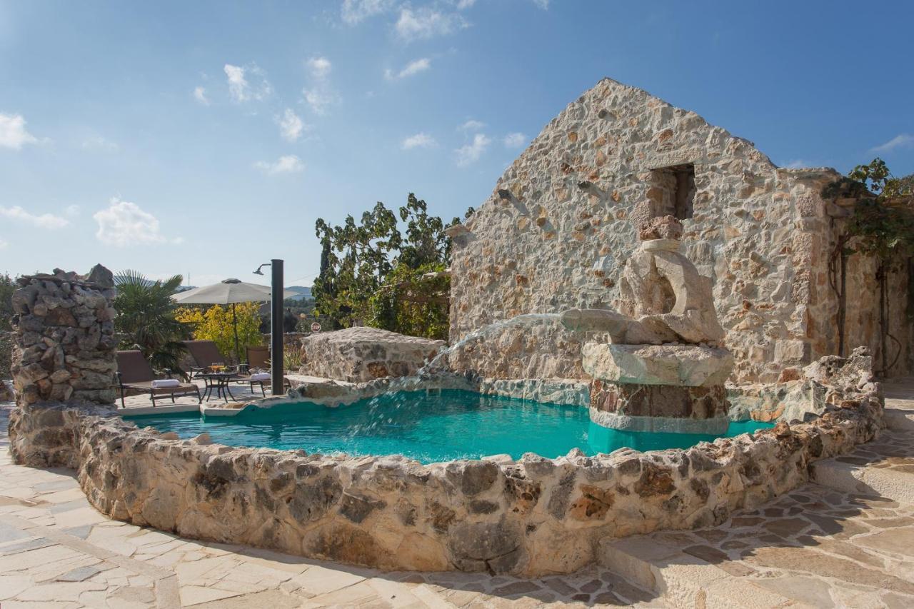 Stonehouse Marina Villa Vrsine Buitenkant foto